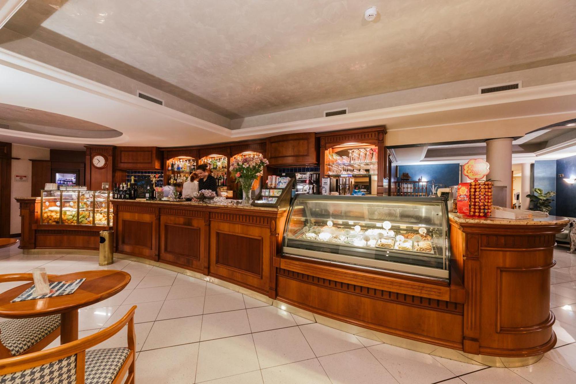 Hotel La Serena บิบิโอเน ภายนอก รูปภาพ