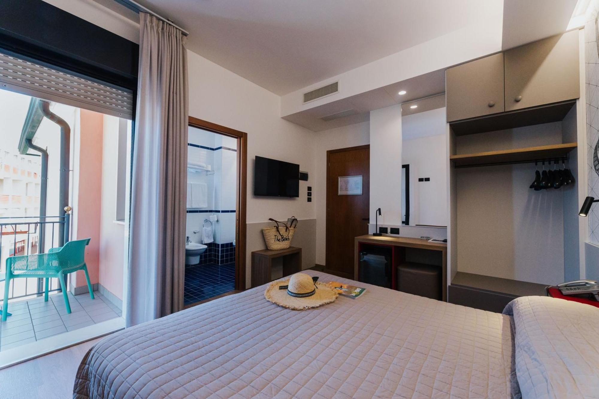Hotel La Serena บิบิโอเน ภายนอก รูปภาพ